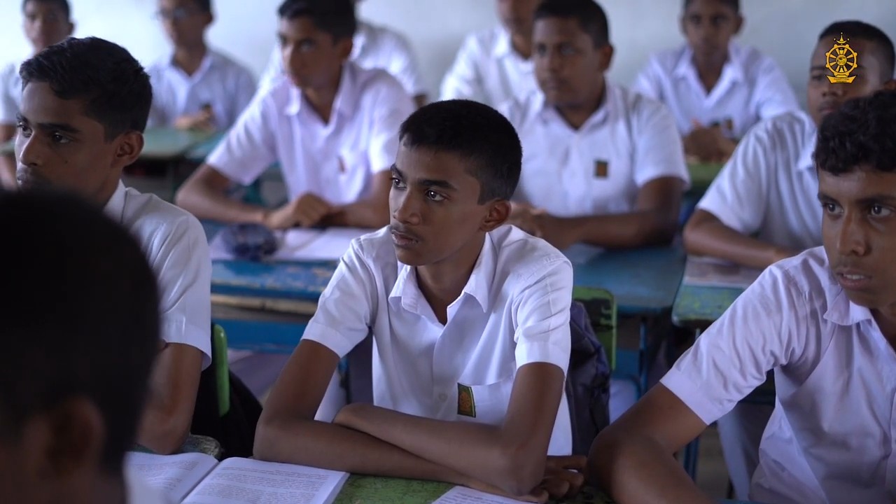 Junior Secondary students in a computer lab